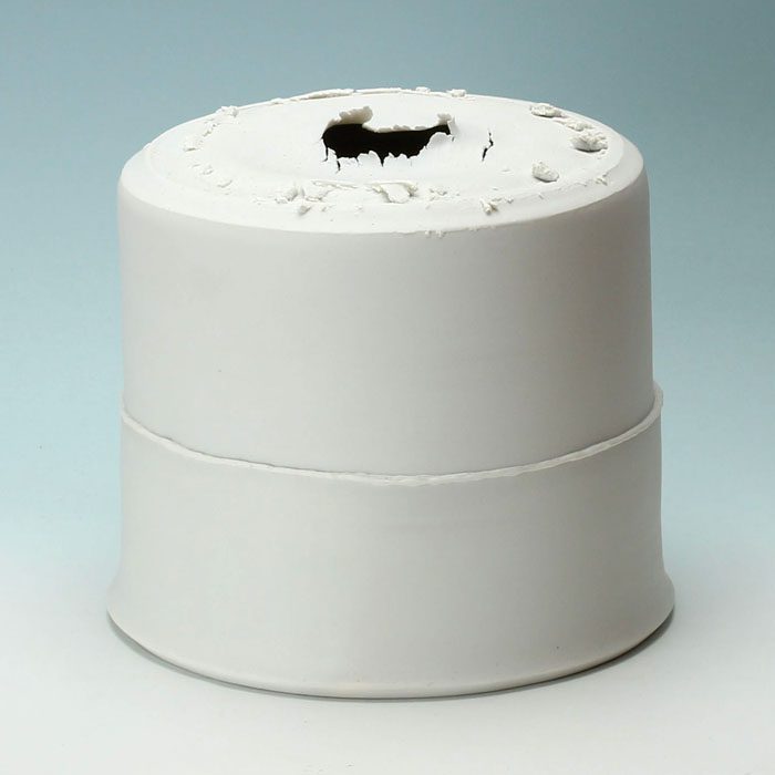 White porcelain vessel